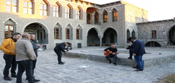 Dokuz Dilde Diyarbakır Tanıtımı Yapılacak