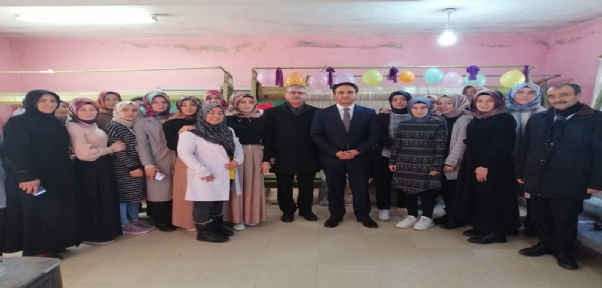 Midyat`ta 40 Kadın İpek Dokuma Kursunda Meslek Sahibi Olacak