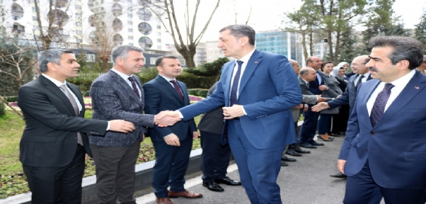 Milli Eğitim Bakanı Selçuk`un Diyarbakır Ziyareti