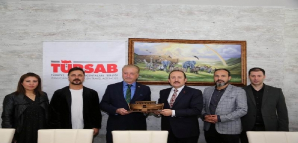Vali Ali Hamza Pehlivan, TÜRSAB Heyetiyle Bir Araya Geldi