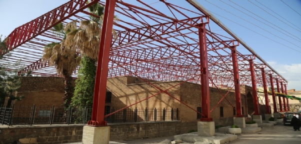 Tarihi Kırmızı Medrese`de Restorasyon Çalışması Başlatıldı