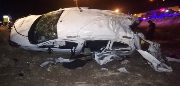 Cizre`de Trafik Kazası:2 Ölü,4 Yaralı