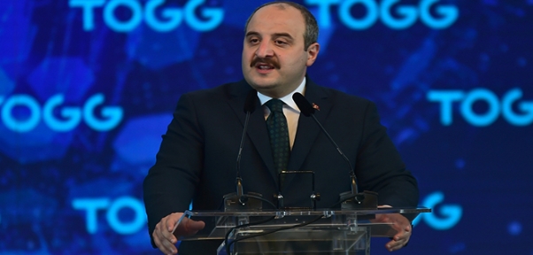 Bakan Varank: `Yerli otomobil çevre dostu tesisten yollara çıkacak`