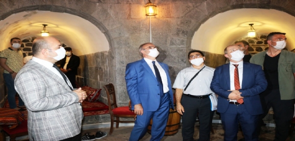 Diyarbakır Surları Temizleniyor