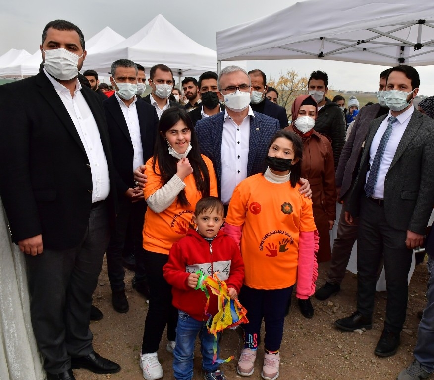 Vali Karaloğlu'ndan engelli çocuklar için Mola Evleri Projesi müjdesi