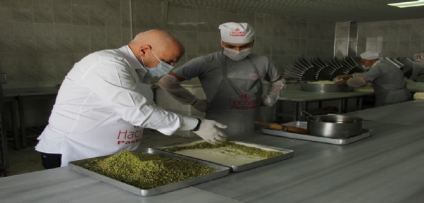 Hacı Baba Pastaneleri, Soğuk Sütlü Baklavayı Tescilledi