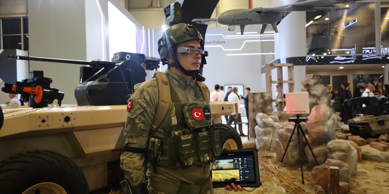 HAVELSAN’ın "Dijital Asker" sistemi fuarda dikkatleri üzerine çekti