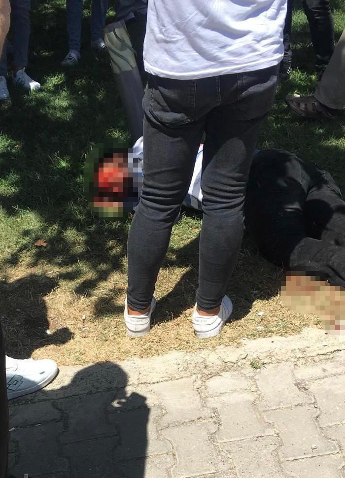 Adliye önünde silahlı kavga