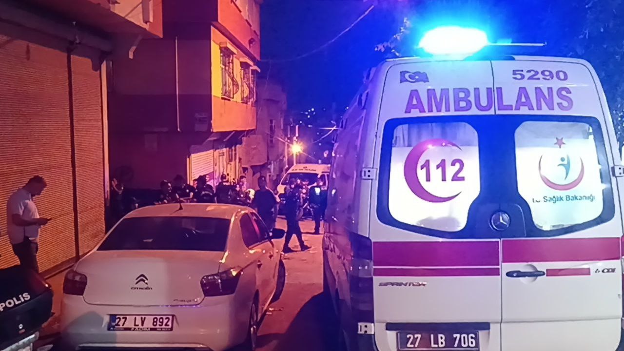 Husumetli aileler arasında silahlı kavga: 1'i polis 15 yaralı