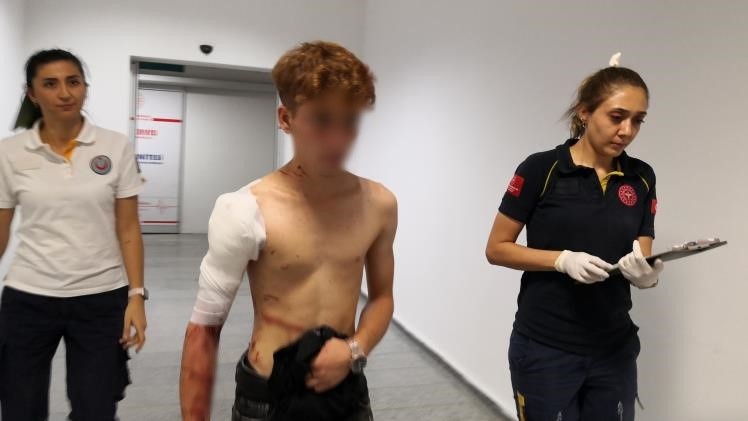 Bıçaklı kavga: 1 yaralı