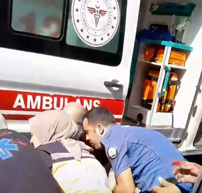 Çocukların kavgasına büyükler karıştı: 1 ölü, 3 yaralı