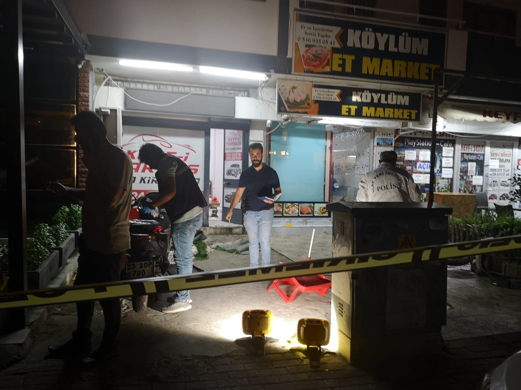 Silahlı, bıçaklı ve sopalı yol kavgası: 1 ölü, 12 yaralı