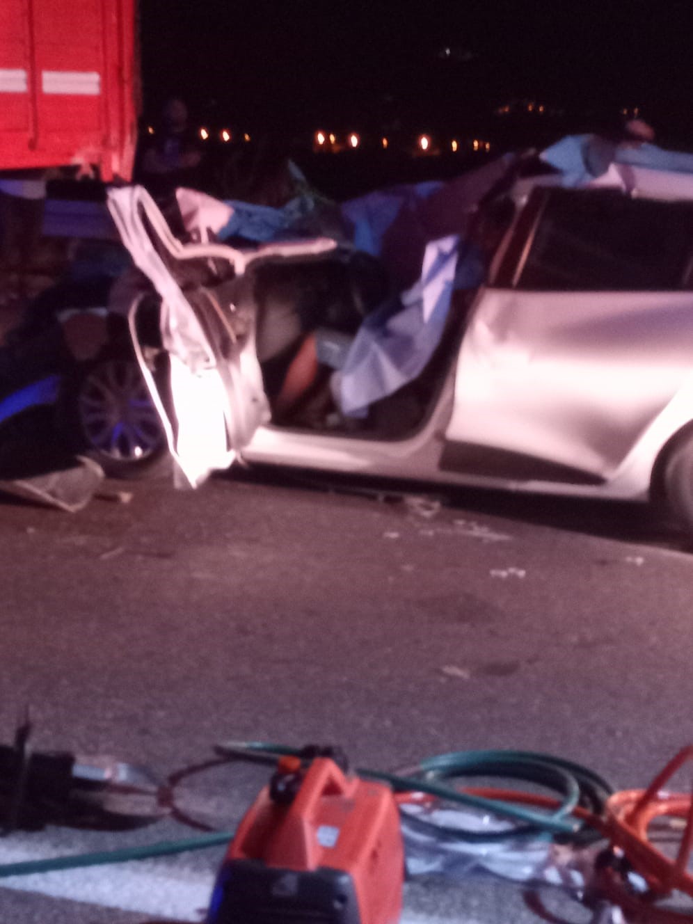 Trafik kazası: Baba öldü, eşi ve çocukları yaralandı