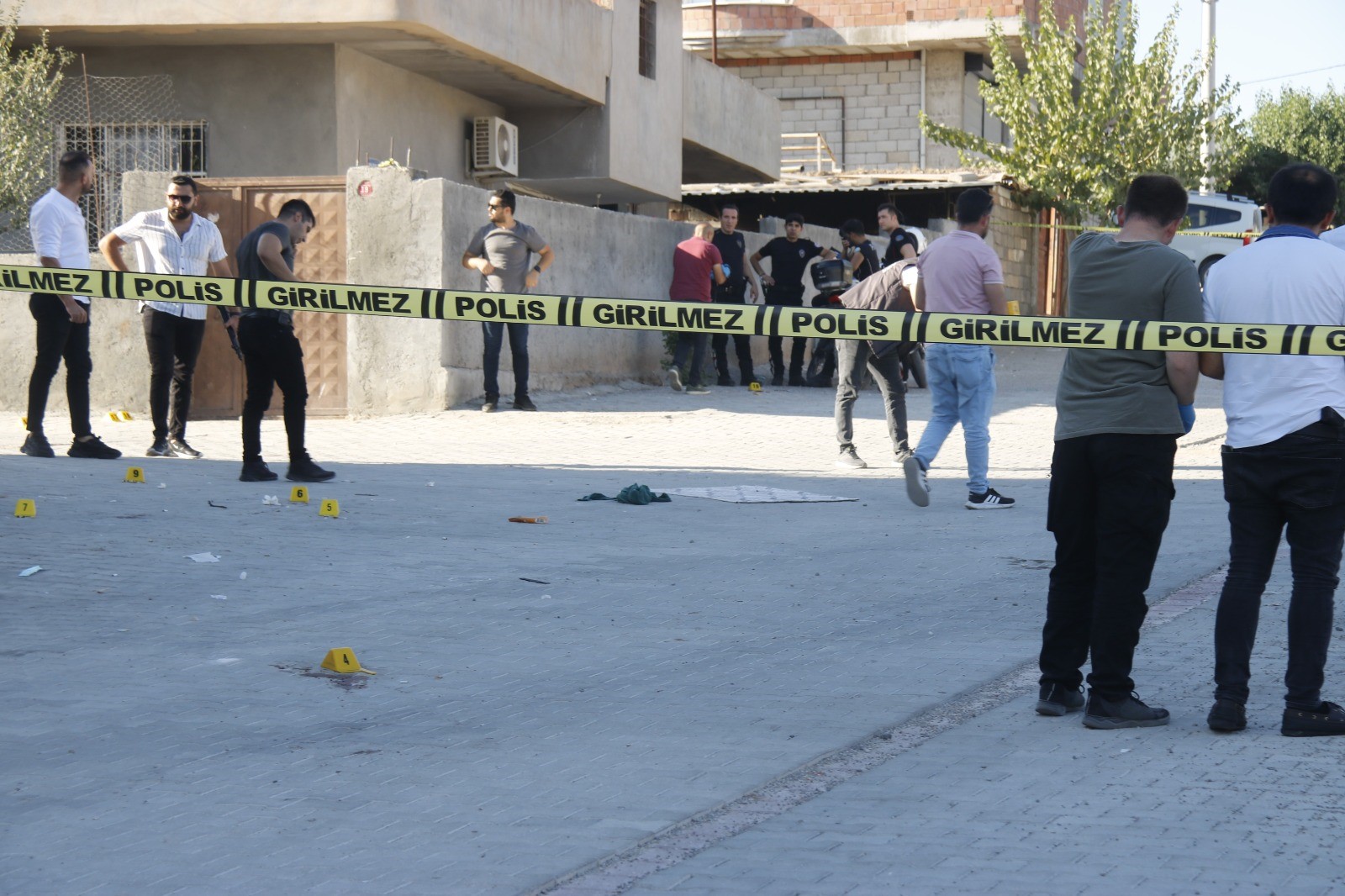 1 kişinin öldüğü, 22 kişinin yaralandığı kavgada 4 tutuklama