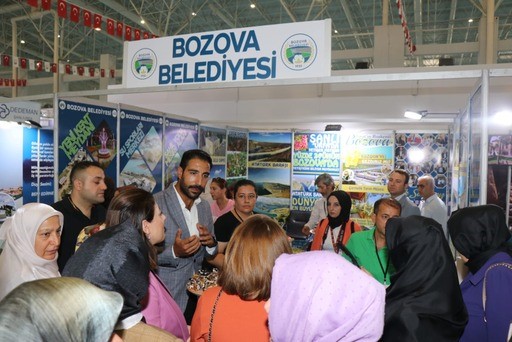 Şanlıurfa’da uluslararası turizm buluşması renkli görüntülere sahne oldu