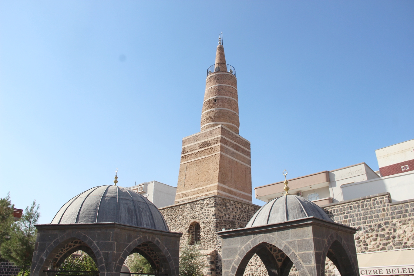 CİZRE FETHİNİN SEMBOLÜ; KLİSEDEN CAMİYE ÇEVRİLEN ULU CAMİİ