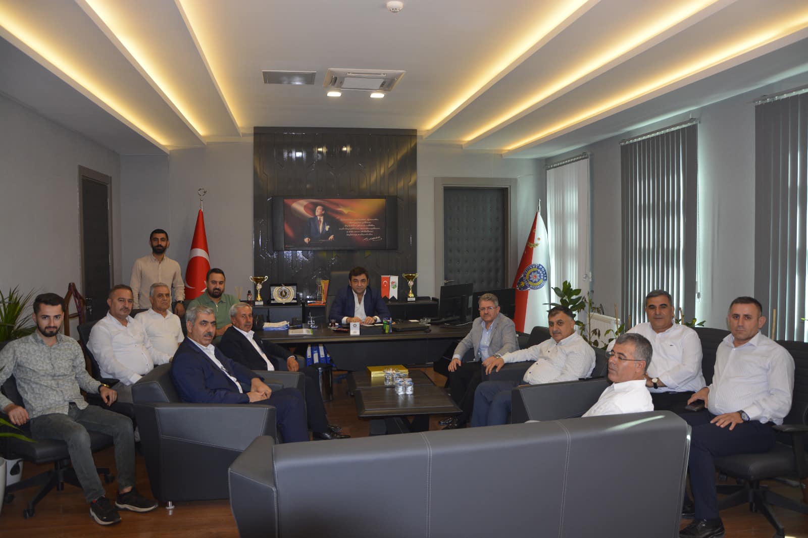 TSO Yönetim Kurulu Üyelerinden Cizre Emniyet Müdürüne Ziyaret