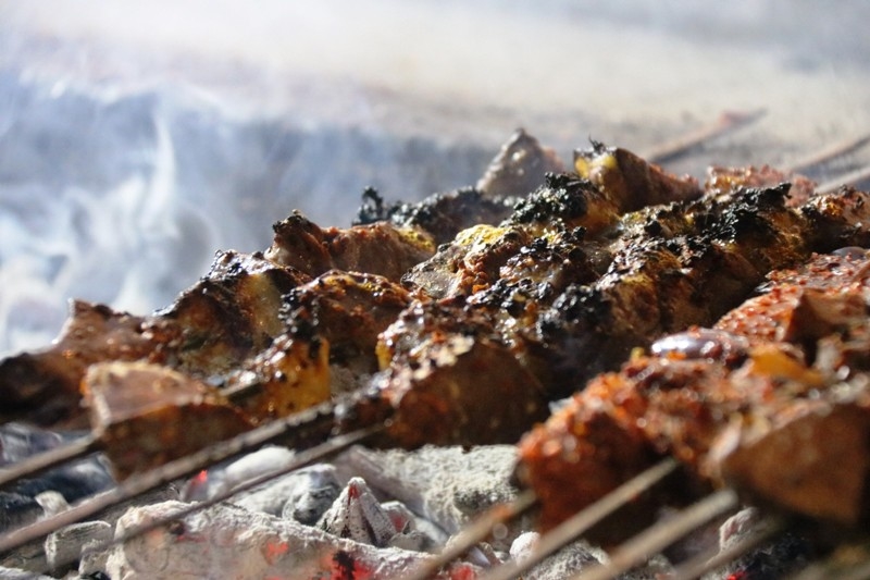Diyarbakırlılar iftarda da ciğerden vazgeçmiyor