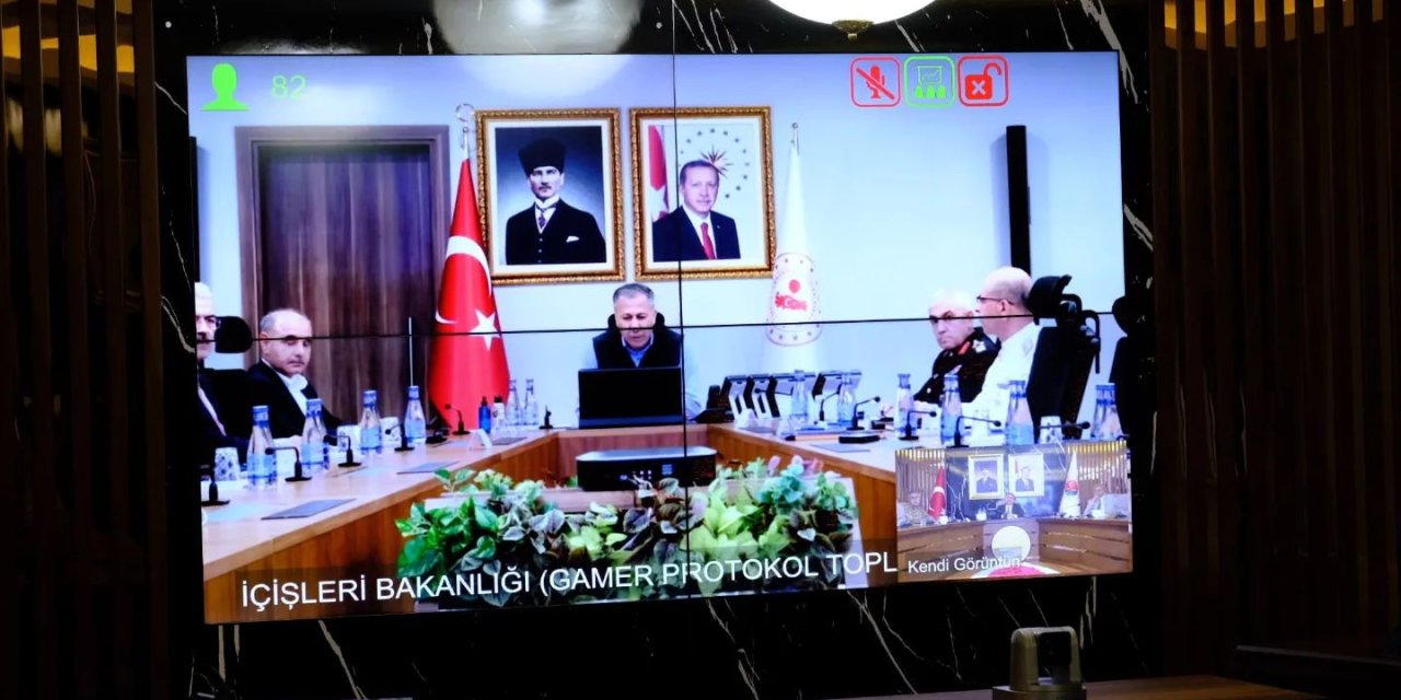 Şırnak Valisi Atay,VKS toplantısına katıldı