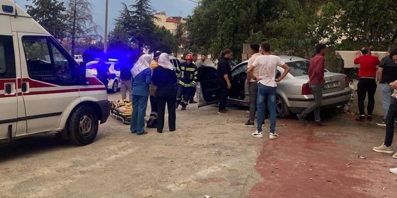 1 günde 3. kaza: 4 ölü, 3 yaralı