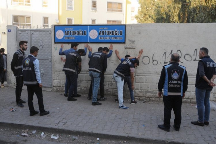 Cizre'de Veliler Okul çevrelerinde Uyuşturucu Satıcılarına karşı tedbir alınmasını istiyor
