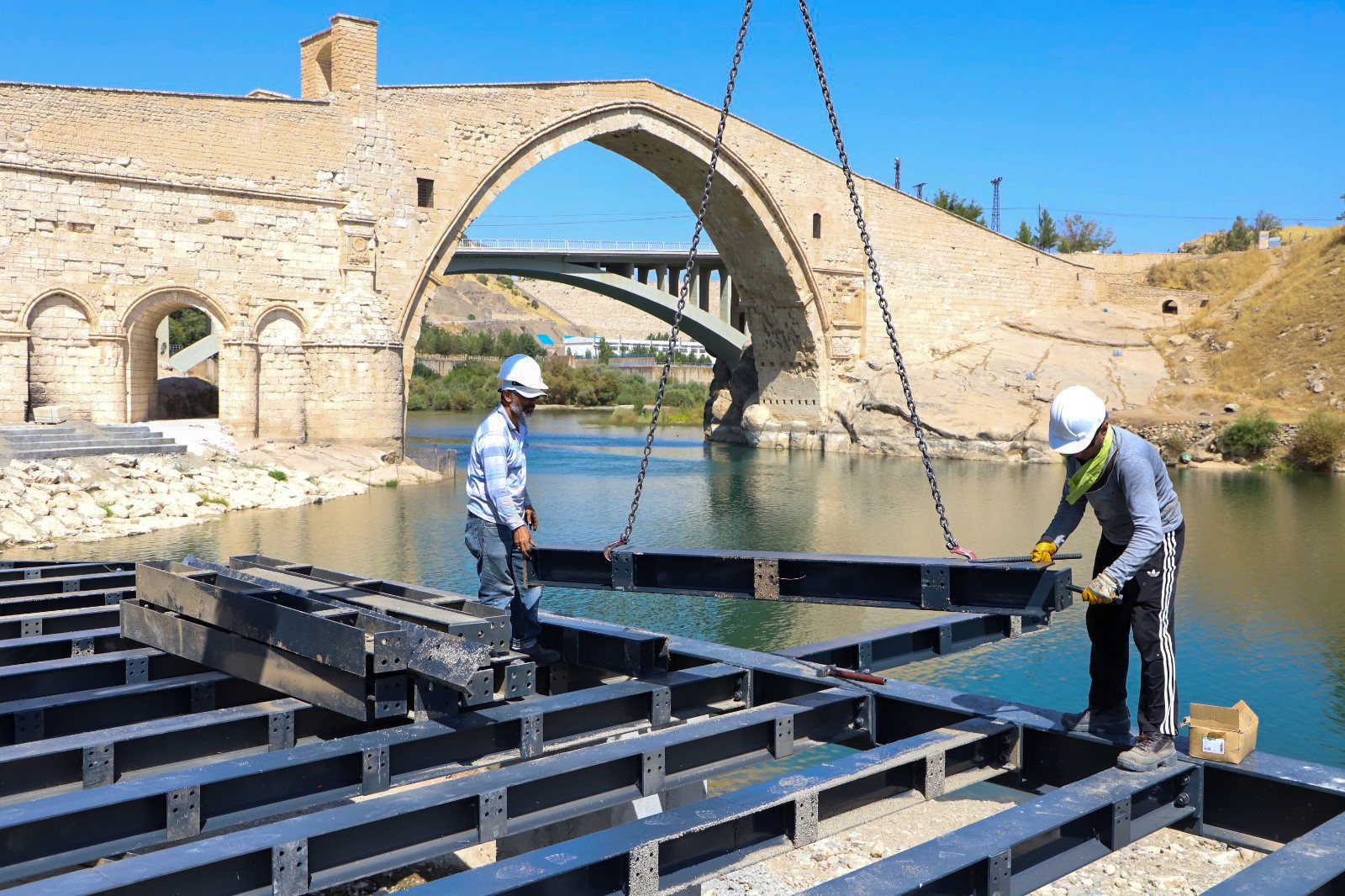 Malabadi Köprüsünde Restorasyon Çalışmaları