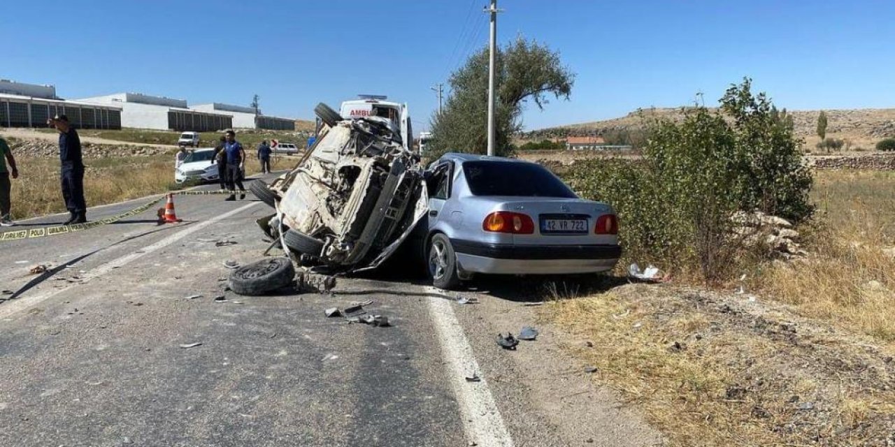 Hatalı sollama kazası: 3 ölü, 2 yaralı