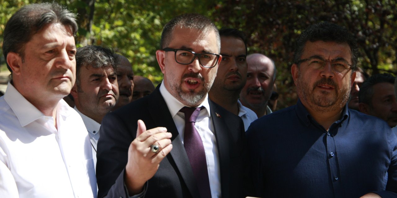 Öğretmene saldırı, geleceğe saldırıdır