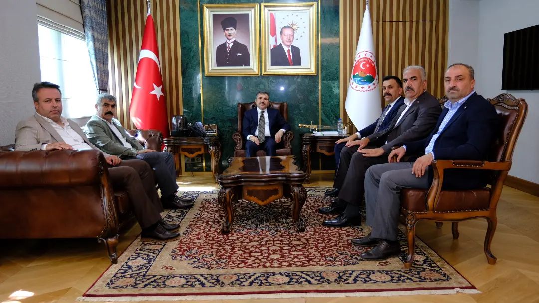 Şırnak'ta MHP Heyetinden Vali Atay'a ziyaret