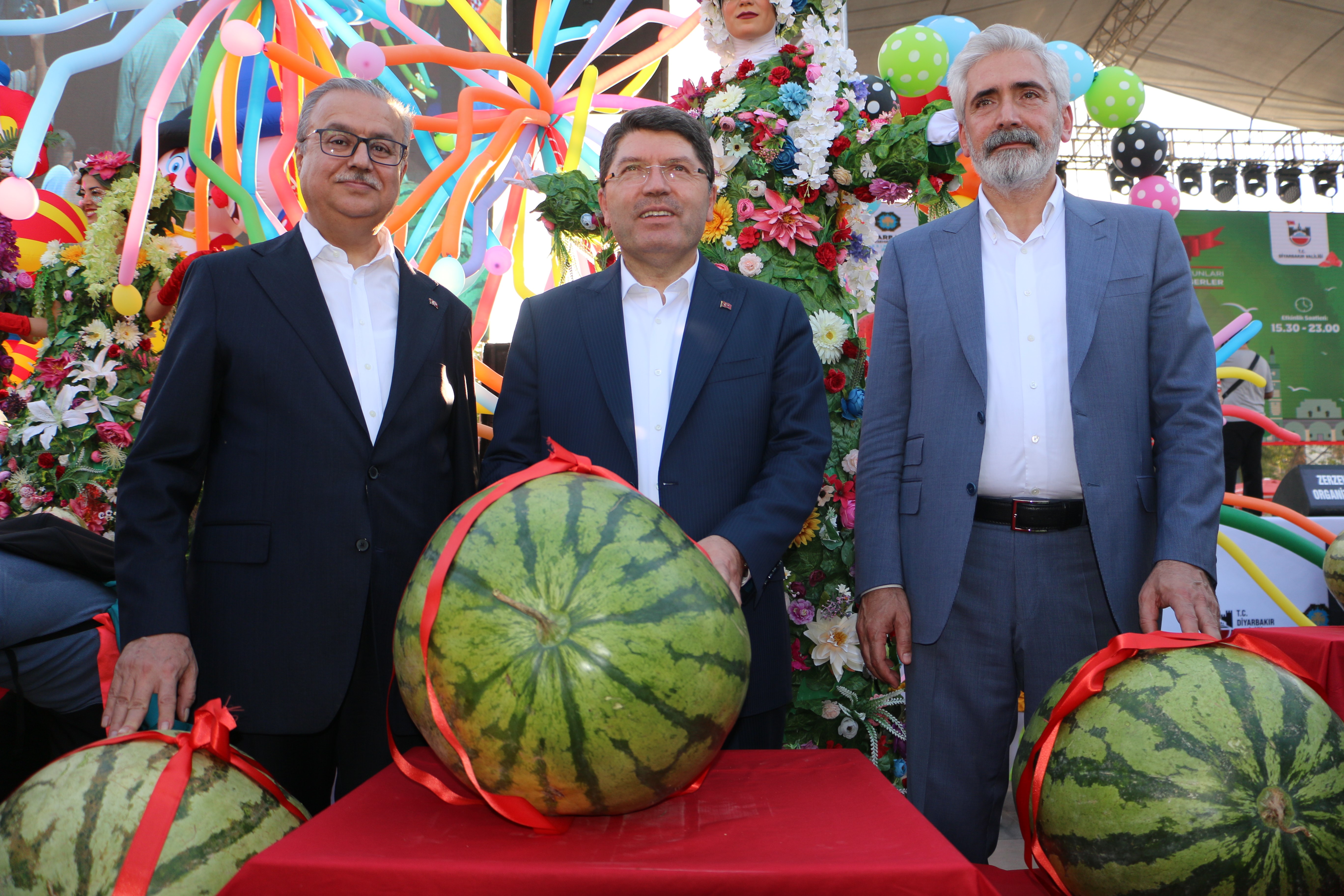 “13. Karpuz Festivali” Renkli görüntülere sahne oldu
