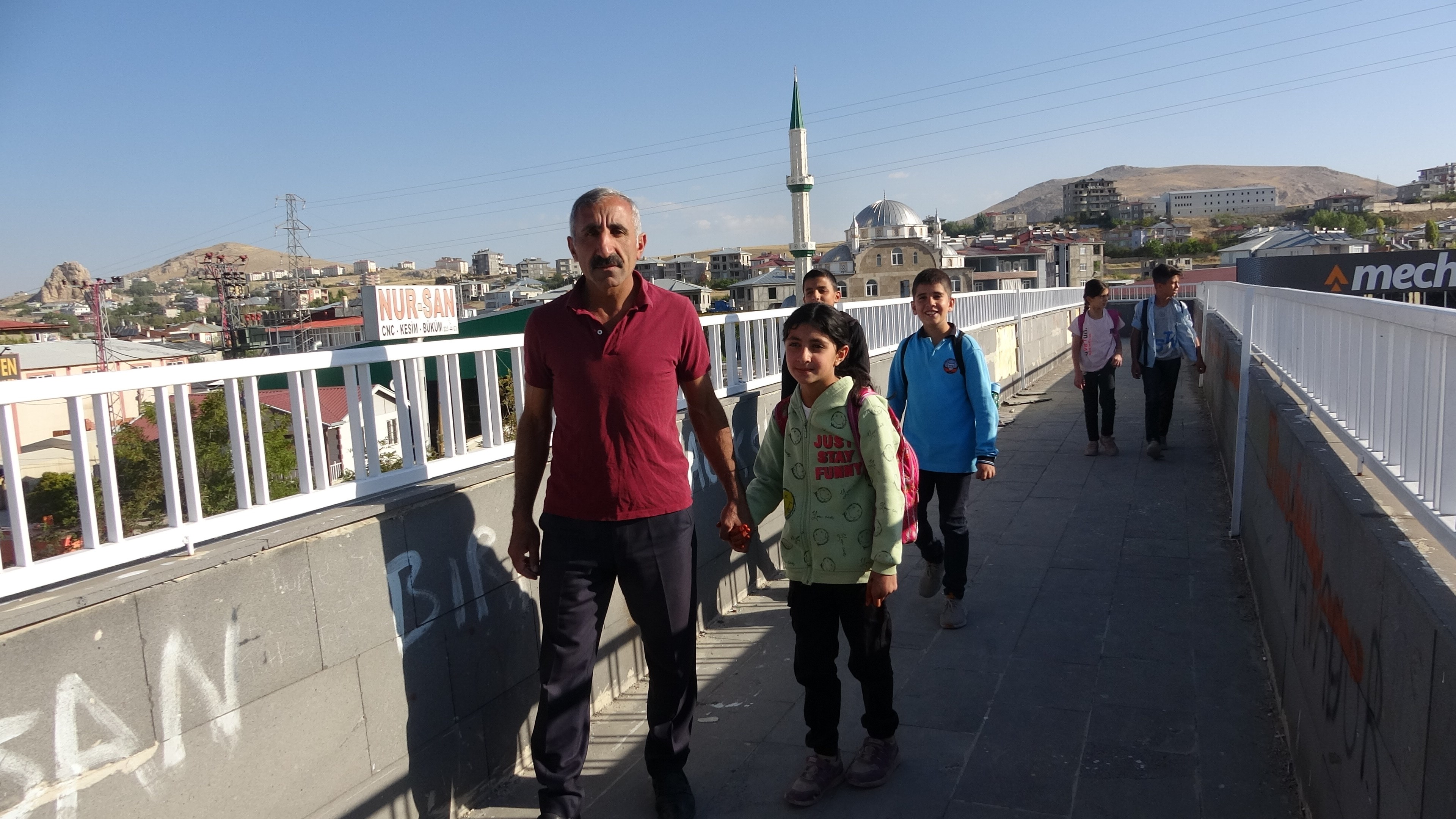 Vanlı Öğrencilerin Okul talebi