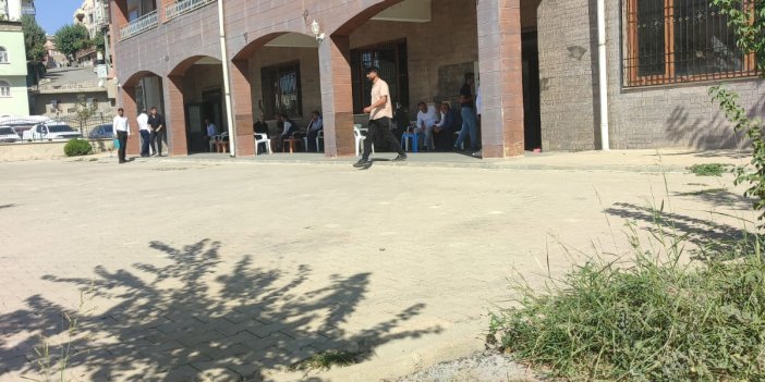 Taziye evine elektrik verildi