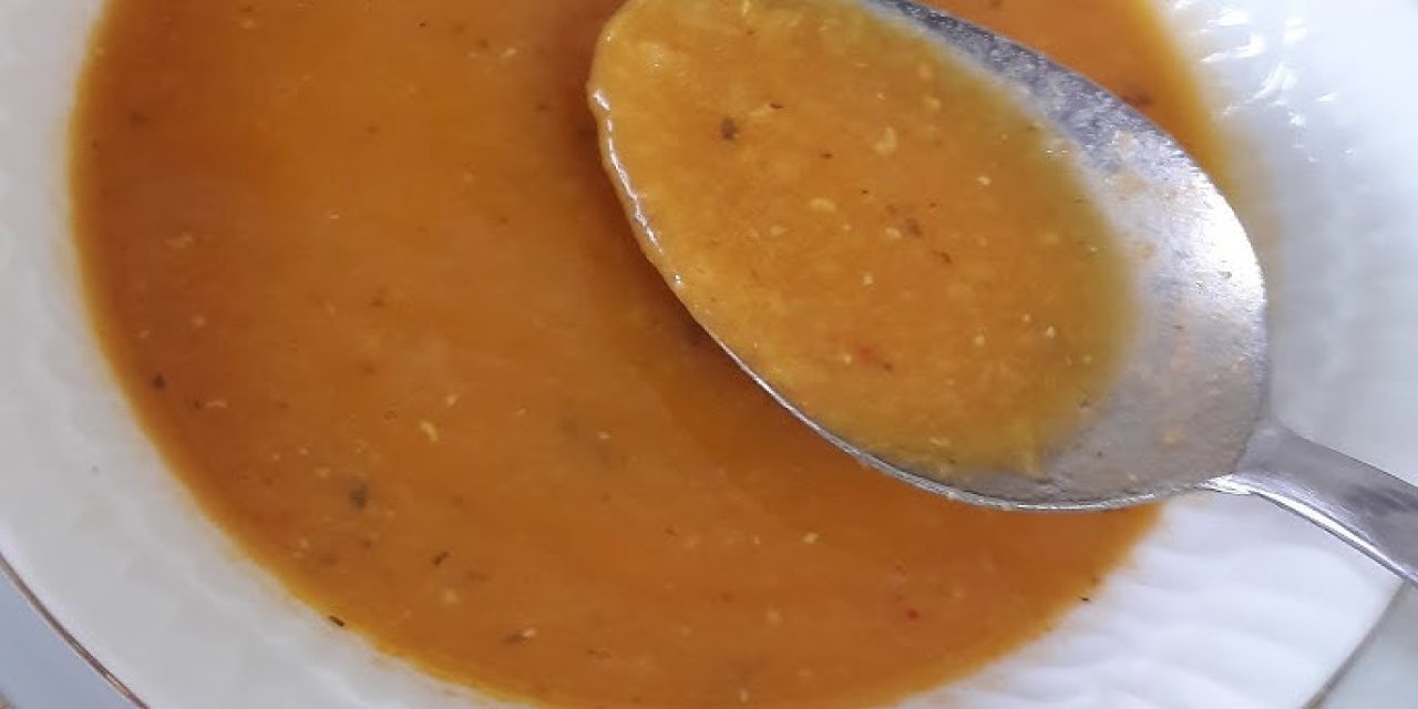 Şırnak usulü mercimek çorbası! İçine eklenen baharat lezzetini katlıyor...