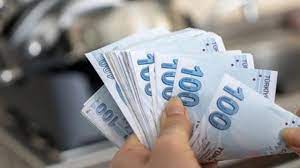 Kaymakamlıktan 1.326 öğrenciye bin liralık destek