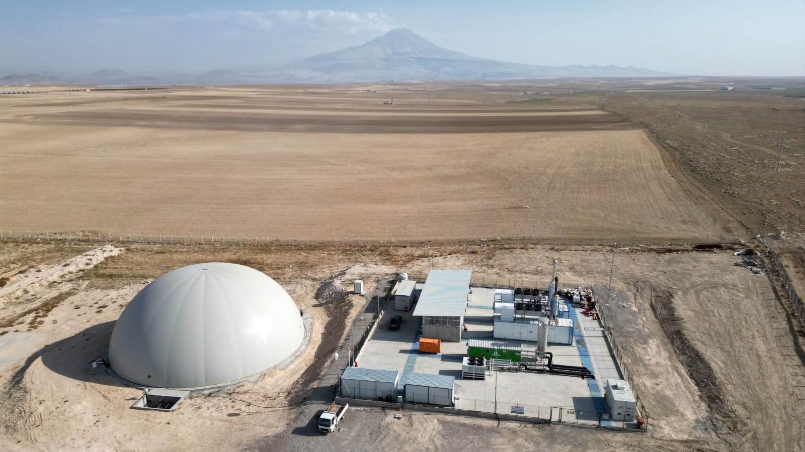 Güneş panelleriyle enerji üretilecek