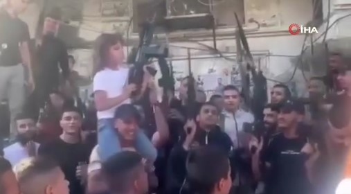 Filistinliler, "Aksa Tufanı"nı kutluyor