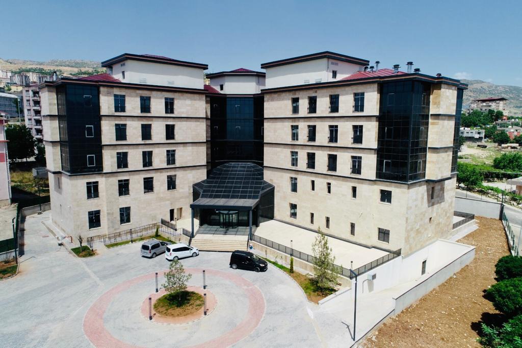 Şırnak Öğretmen evi neden hizmete girmiyor ?