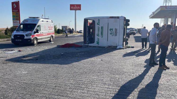 Şanlırufa'da feci otobüs kazası 2 ölü 25 Yaralı