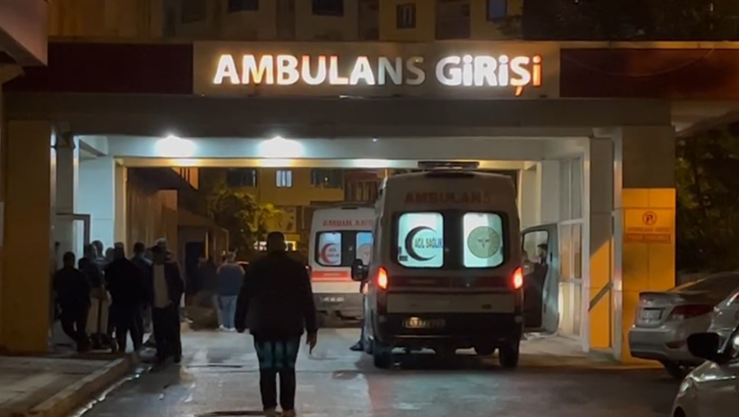 Yine Düğün, Yine Maganda Kurşunu ve 2 Yaralı