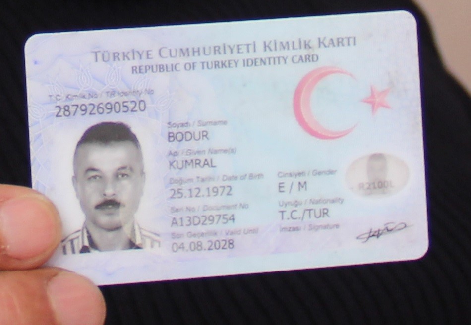 38 yıl kadın kimliğiyle yaşadı
