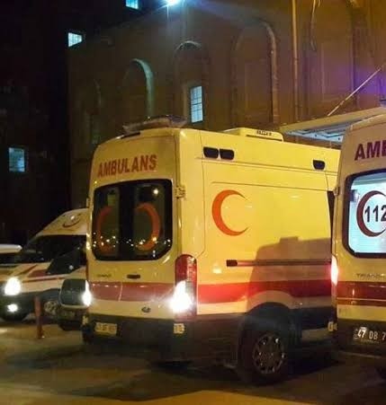 Aileler arasında taşlı ve sopalı kavga: 2 yaralı
