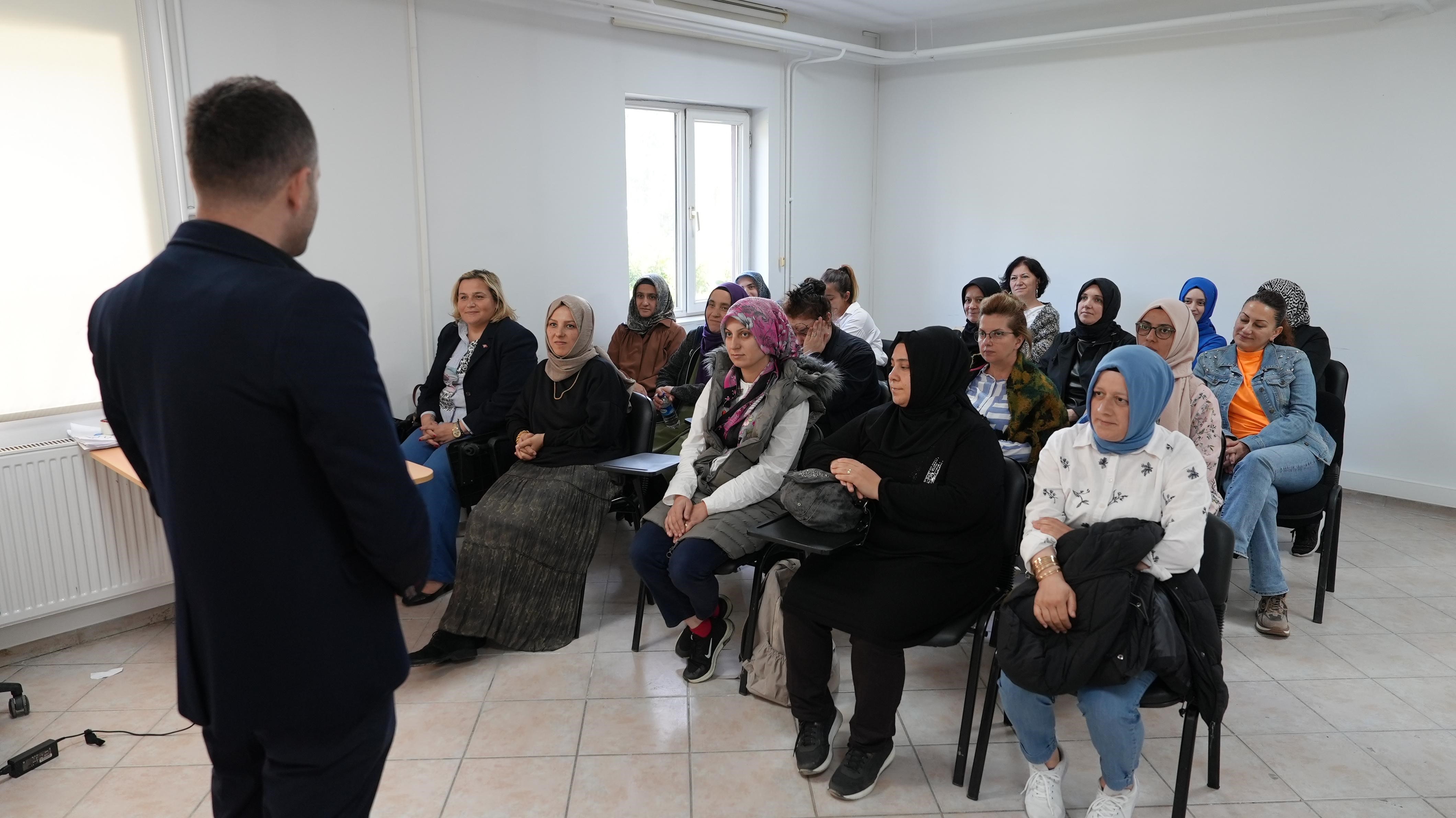 Evlilik okuluna ilgi artıyor