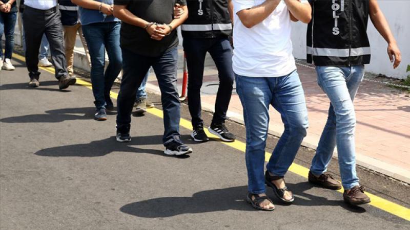 Türkiye'de 4 il dışında diğer illere eş zamanlı operasyon: 611 gözaltı
