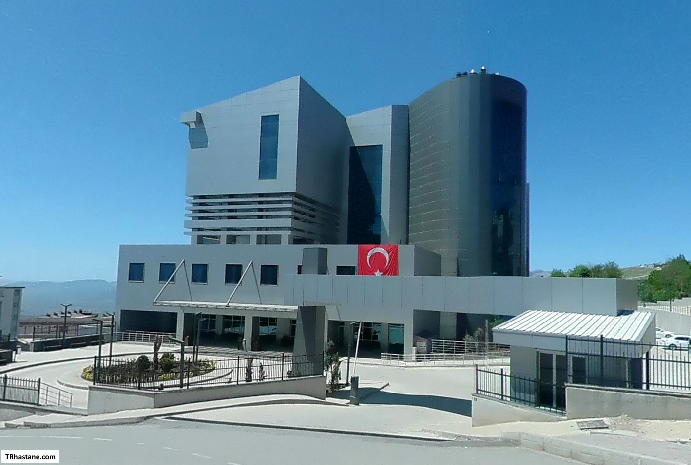 Şırnak’ta hastane ek binasına yeni cihazlar!