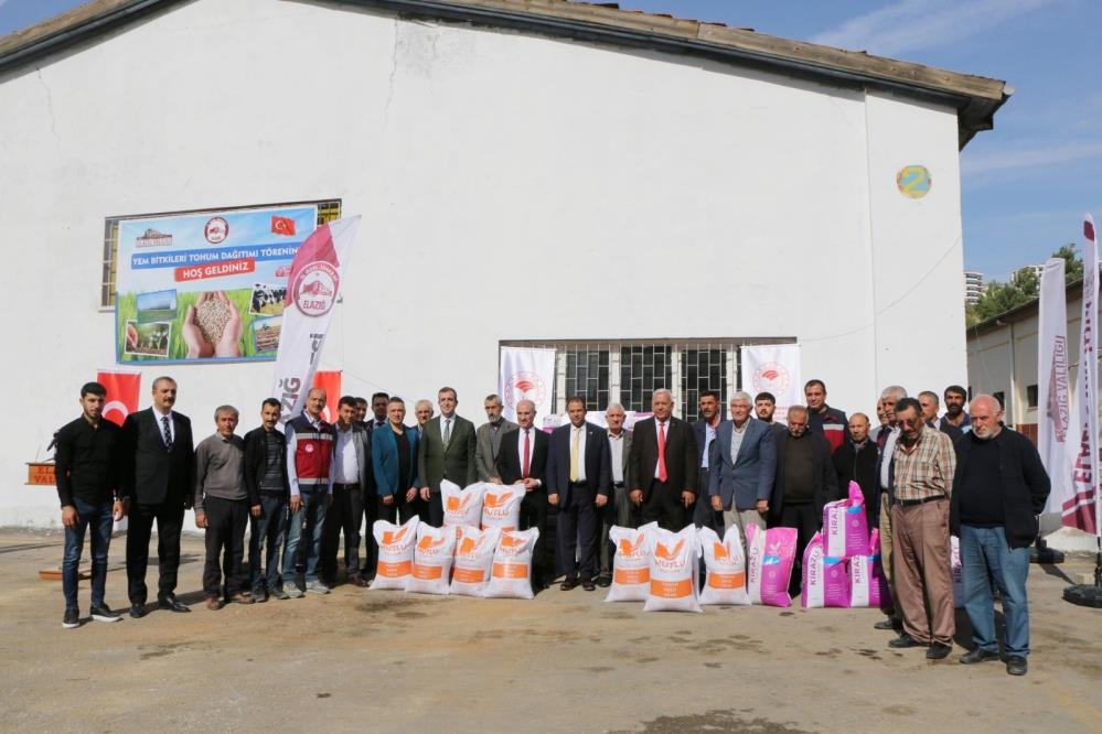 Tarımdan çiftçilere yem desteği