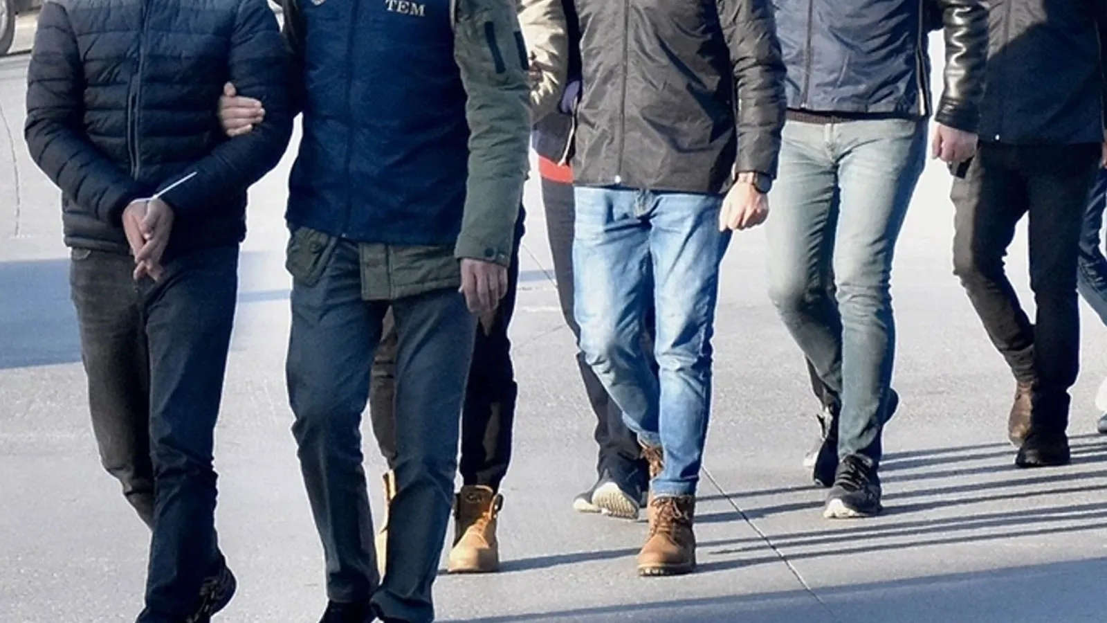 Şırnak'ta 'ruhsatsız silah' operasyonu! Çok sayıda gözaltı var