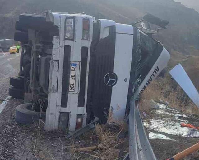 Cizreli Tanker Sürücüsü Trafik Kazasında öldü