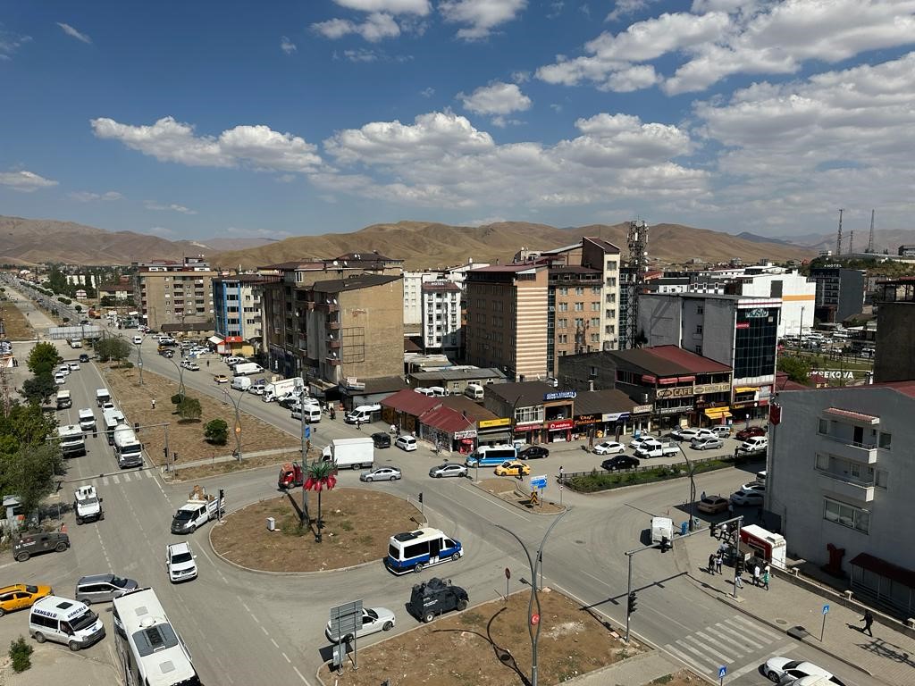 Yüksekova'da  'Anjiyo Ünitesi' talebi