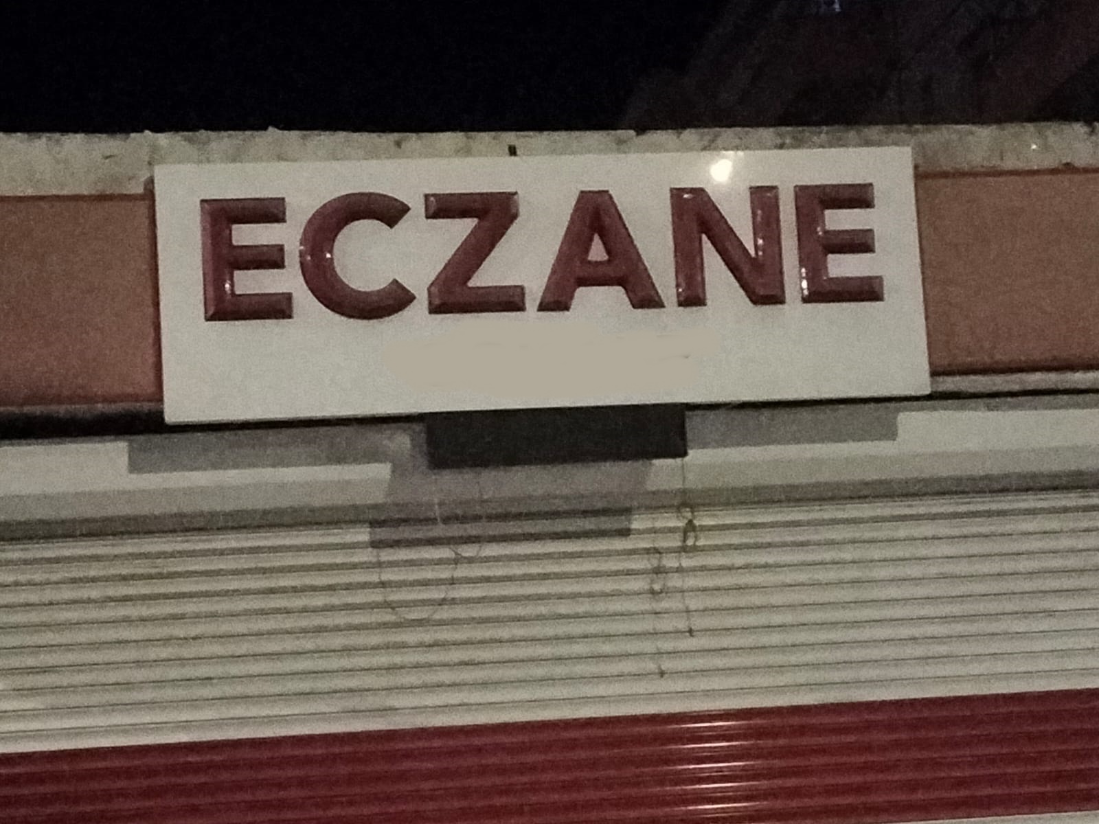Cizre’de Vatandaşların Her Gece Nöbetçi Eczane araması tepkiye neden oldu