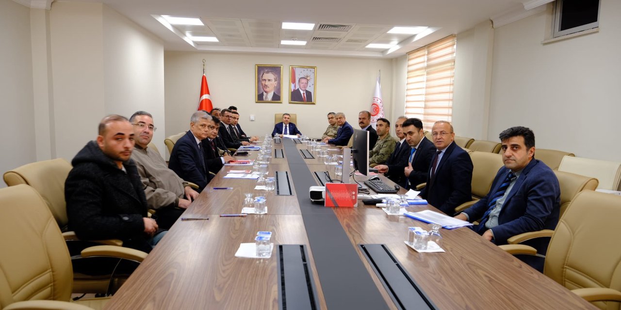 Şırnak'ta güvenlik toplantısı gerçekleştirildi